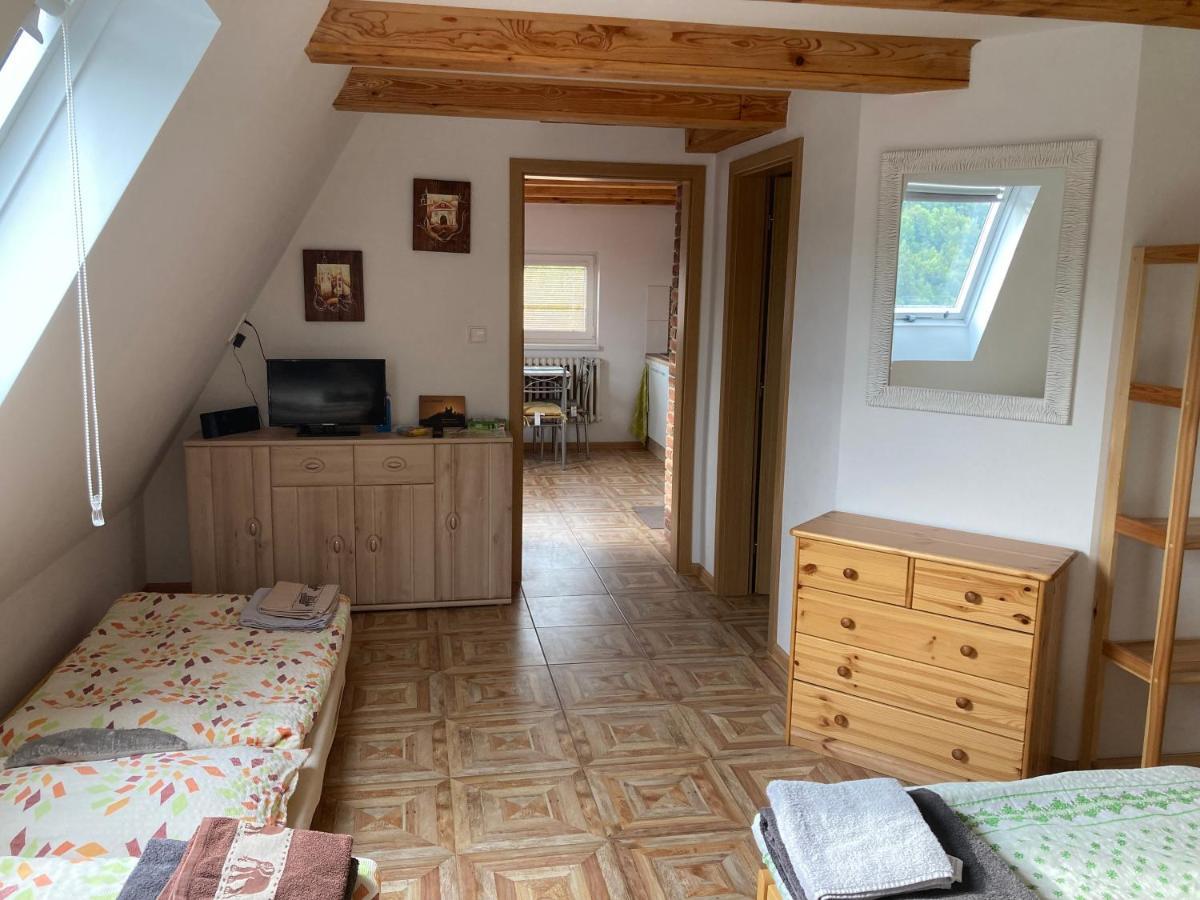 דירות Banská Štiavnica Apartman Panorama מראה חיצוני תמונה