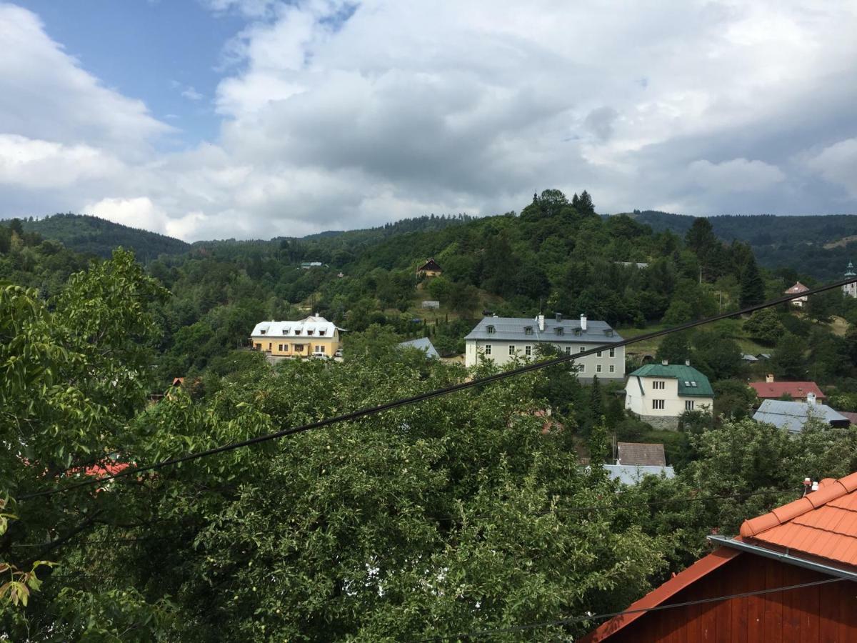 דירות Banská Štiavnica Apartman Panorama מראה חיצוני תמונה